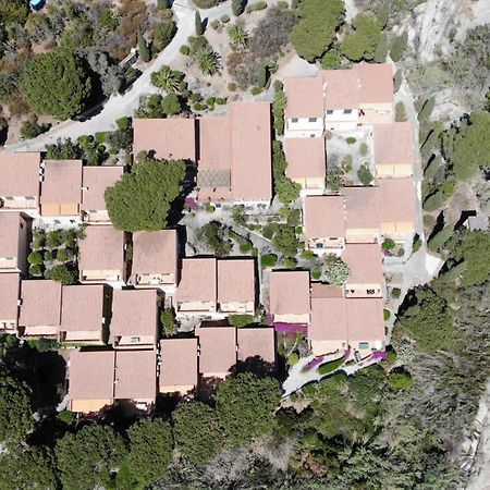 Grotta Azzurra Apartment - Cavoli - Terrazza Vista Mare, Clima E Parcheggio San Piero in Campo  ภายนอก รูปภาพ