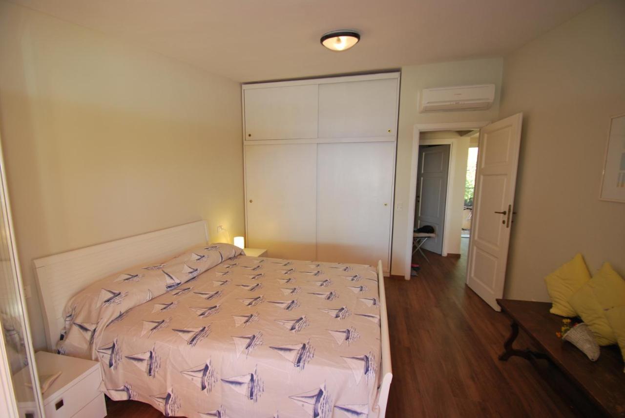 Grotta Azzurra Apartment - Cavoli - Terrazza Vista Mare, Clima E Parcheggio San Piero in Campo  ภายนอก รูปภาพ