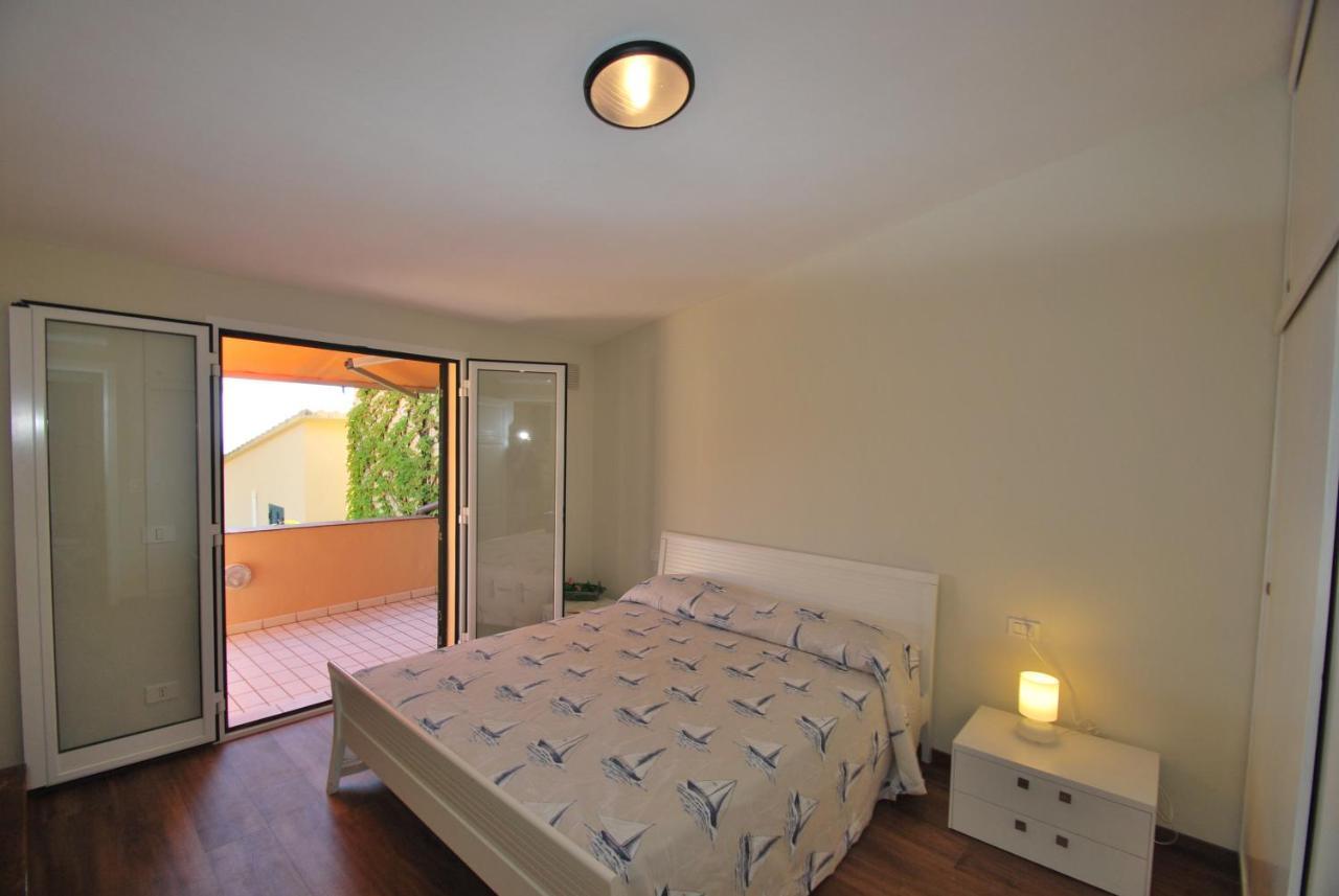 Grotta Azzurra Apartment - Cavoli - Terrazza Vista Mare, Clima E Parcheggio San Piero in Campo  ภายนอก รูปภาพ