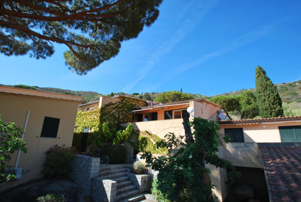 Grotta Azzurra Apartment - Cavoli - Terrazza Vista Mare, Clima E Parcheggio San Piero in Campo  ภายนอก รูปภาพ