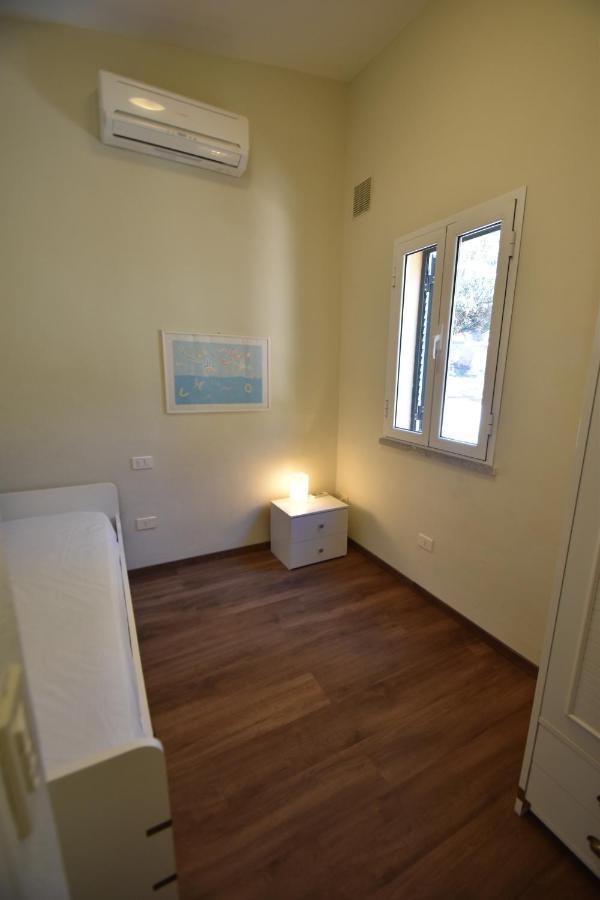 Grotta Azzurra Apartment - Cavoli - Terrazza Vista Mare, Clima E Parcheggio San Piero in Campo  ภายนอก รูปภาพ